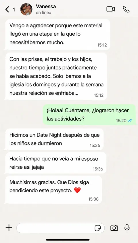 Testimonio de clienta por WhatsApp